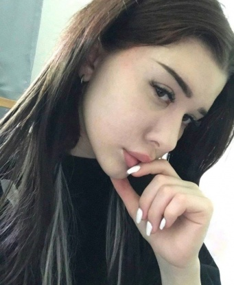 Мои возможности безграничны, и я готова исполнить твои самые сокровенные фантазии и желания. 💫💕
Я знаю, как доставить тебе удовольствие, и уверена, что будешь хотеть вернуться ко мне снова и снова. 🌟💖
У меня есть отличные отзывы от моих предыдущих клиентов, которые подтверждают мою профессиональность и индивидуальный подход. 🌹🌟
Если ты находишься в Москве, не упусти возможность встретиться со мной и погрузиться в мир наслаждения и страсти. Жду тебя! 🌆💋 Александра